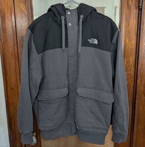 THE NORTH FACE Men's Revington